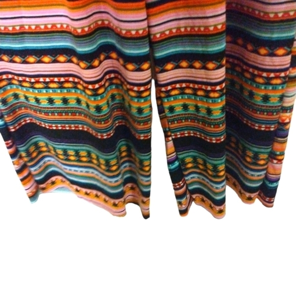 Expresso Aztec Pattern Multicolored Tank Elastic Gathered Waist Capri Romper XL - Picture 4 of 8
